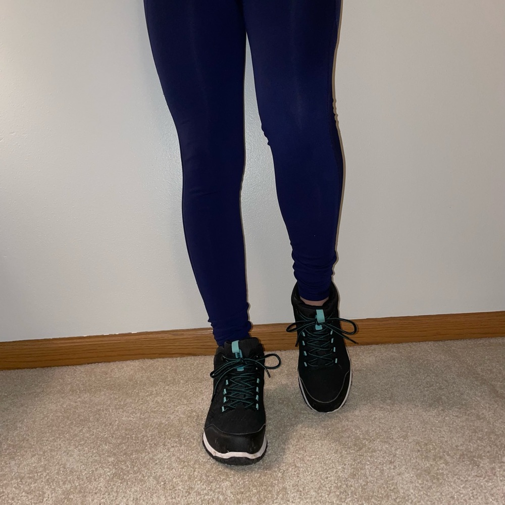 Women’s Hiking Shoes